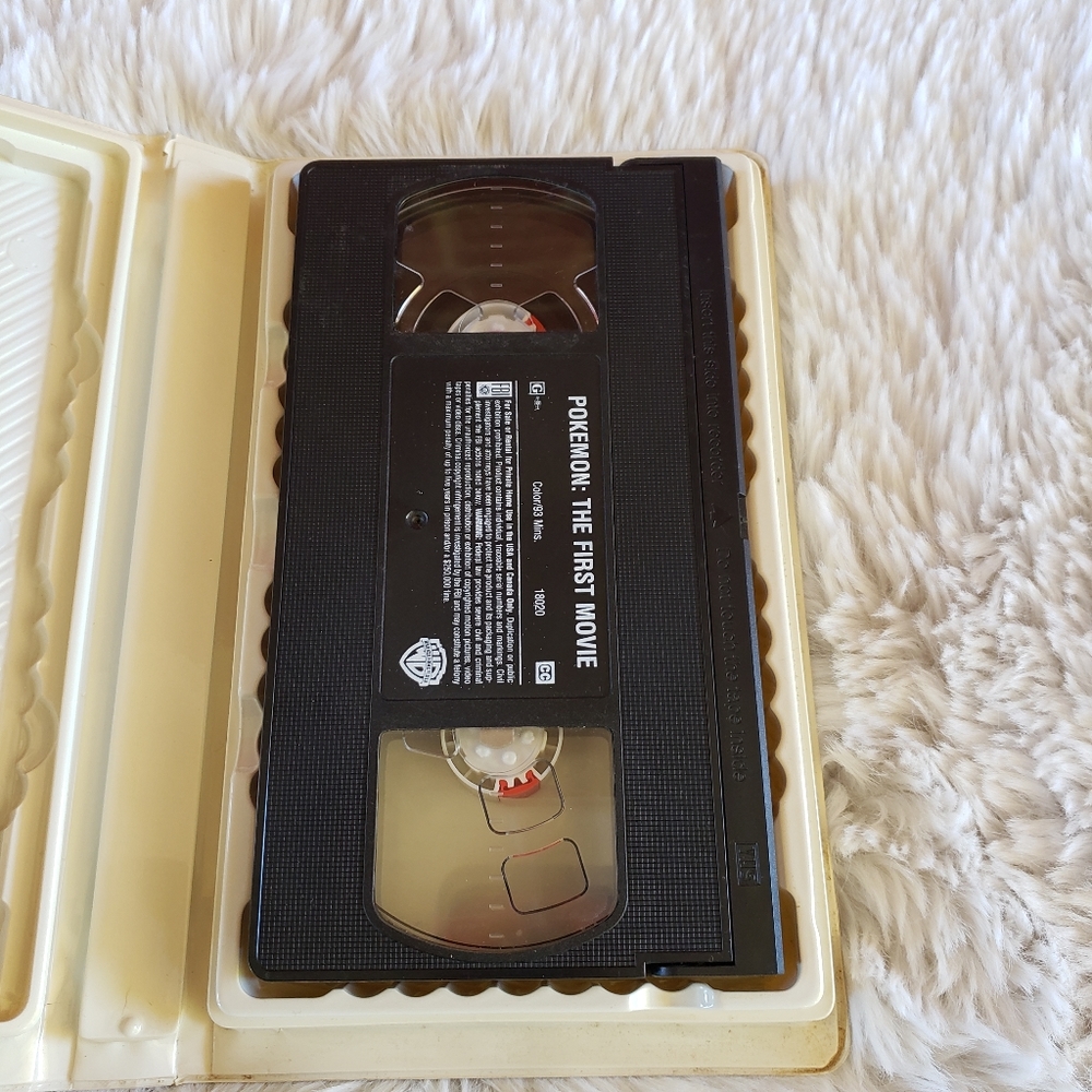 Pokemon The First Movie Mewtwo vs. Mew 2000 VHS Clam Shell - Picture 7 of 8